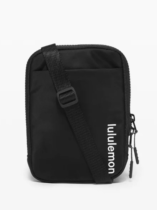 lululemon athletica Other - Lululemon Easy Access Black Crossbody Belt Bag Mens Women Unisex Travel Festival